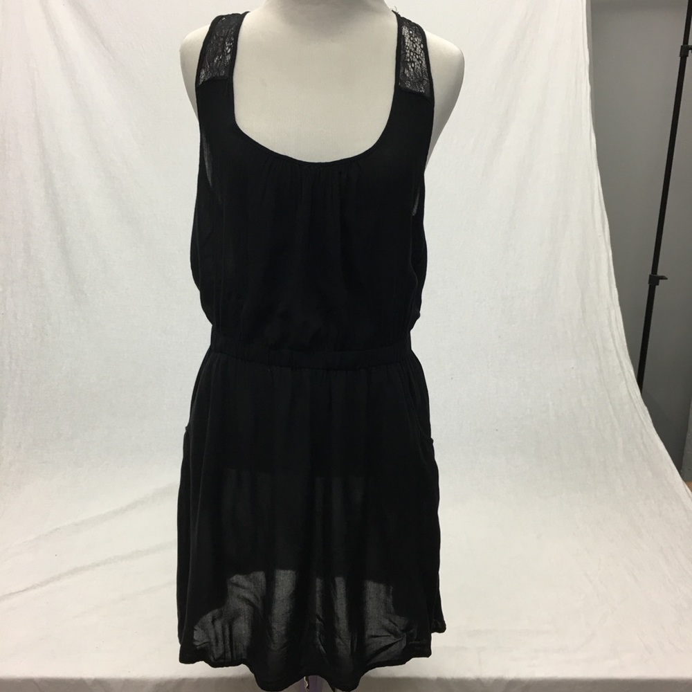 BLACK LACE SWIM COVER UP W/POCKETS SIZE SMALL NWOT